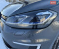 Серый Фольксваген e-Golf, объемом двигателя 0 л и пробегом 138 тыс. км за 12300 $, фото 12 на Automoto.ua