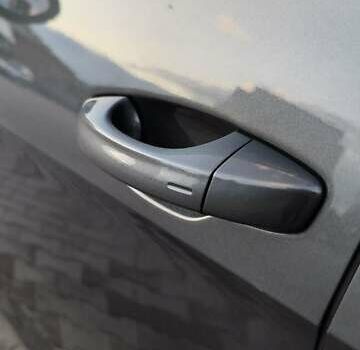 Сірий Фольксваген e-Golf, об'ємом двигуна 0 л та пробігом 91 тис. км за 15100 $, фото 20 на Automoto.ua