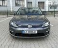 Серый Фольксваген e-Golf, объемом двигателя 0 л и пробегом 120 тыс. км за 18700 $, фото 24 на Automoto.ua