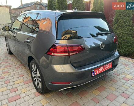 Серый Фольксваген e-Golf, объемом двигателя 0 л и пробегом 149 тыс. км за 12999 $, фото 6 на Automoto.ua