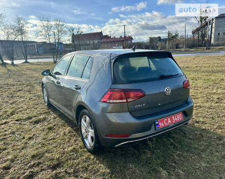 Серый Фольксваген e-Golf, объемом двигателя 0 л и пробегом 55 тыс. км за 15000 $, фото 3 на Automoto.ua