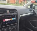 Серый Фольксваген e-Golf, объемом двигателя 0 л и пробегом 142 тыс. км за 11999 $, фото 13 на Automoto.ua