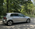 Серый Фольксваген e-Golf, объемом двигателя 0 л и пробегом 128 тыс. км за 11900 $, фото 12 на Automoto.ua
