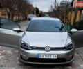 Серый Фольксваген e-Golf, объемом двигателя 0 л и пробегом 178 тыс. км за 12000 $, фото 7 на Automoto.ua