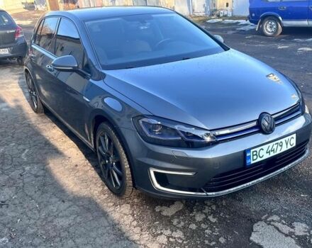 Серый Фольксваген e-Golf, объемом двигателя 0 л и пробегом 132 тыс. км за 13000 $, фото 4 на Automoto.ua