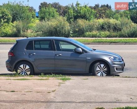 Серый Фольксваген e-Golf, объемом двигателя 0 л и пробегом 160 тыс. км за 13100 $, фото 8 на Automoto.ua