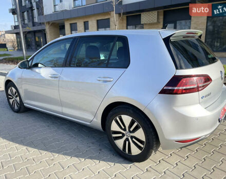 Серый Фольксваген e-Golf, объемом двигателя 0 л и пробегом 76 тыс. км за 9300 $, фото 29 на Automoto.ua