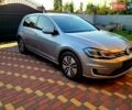 Серый Фольксваген e-Golf, объемом двигателя 0 л и пробегом 89 тыс. км за 17300 $, фото 19 на Automoto.ua