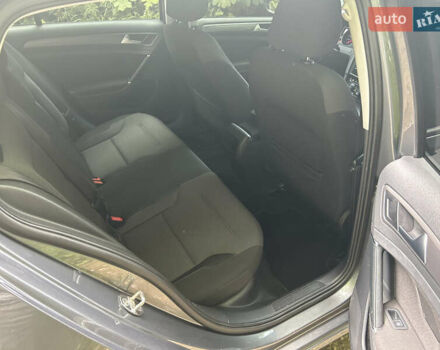 Серый Фольксваген e-Golf, объемом двигателя 0 л и пробегом 250 тыс. км за 12500 $, фото 3 на Automoto.ua