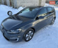Серый Фольксваген e-Golf, объемом двигателя 0 л и пробегом 138 тыс. км за 12300 $, фото 11 на Automoto.ua