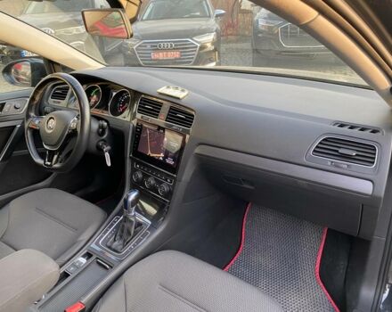 Сірий Фольксваген e-Golf, об'ємом двигуна 0 л та пробігом 22 тис. км за 13800 $, фото 8 на Automoto.ua