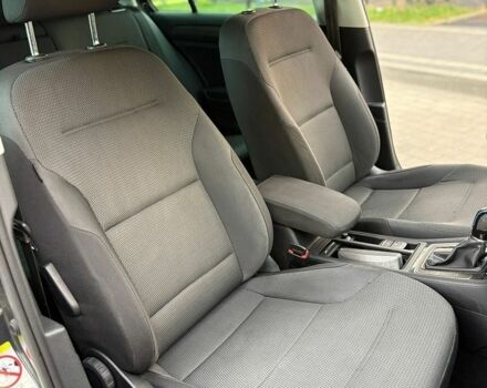 Серый Фольксваген e-Golf, объемом двигателя 0 л и пробегом 117 тыс. км за 12300 $, фото 20 на Automoto.ua