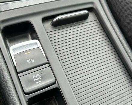 Сірий Фольксваген e-Golf, об'ємом двигуна 0 л та пробігом 161 тис. км за 12999 $, фото 28 на Automoto.ua