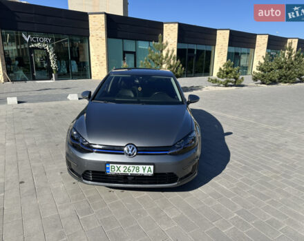 Сірий Фольксваген e-Golf, об'ємом двигуна 0 л та пробігом 113 тис. км за 13250 $, фото 1 на Automoto.ua