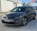 Серый Фольксваген e-Golf, объемом двигателя 0 л и пробегом 120 тыс. км за 12000 $, фото 1 на Automoto.ua