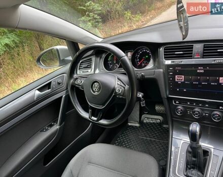 Сірий Фольксваген e-Golf, об'ємом двигуна 0 л та пробігом 219 тис. км за 11400 $, фото 16 на Automoto.ua