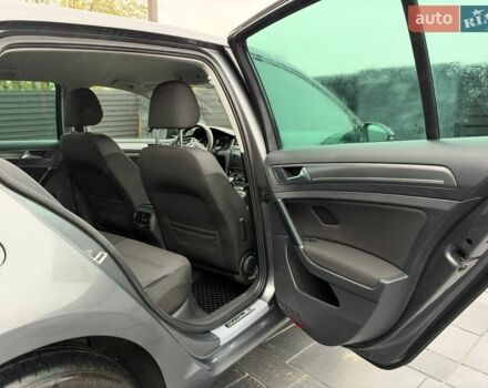 Сірий Фольксваген e-Golf, об'ємом двигуна 0 л та пробігом 107 тис. км за 12999 $, фото 24 на Automoto.ua