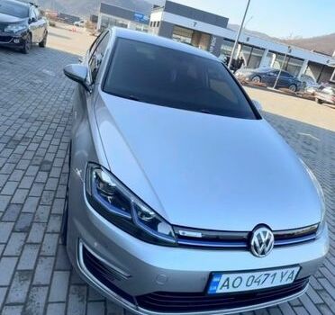 Сірий Фольксваген e-Golf, об'ємом двигуна 0 л та пробігом 93 тис. км за 12800 $, фото 3 на Automoto.ua