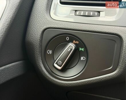 Сірий Фольксваген e-Golf, об'ємом двигуна 0 л та пробігом 95 тис. км за 7950 $, фото 26 на Automoto.ua
