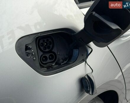 Сірий Фольксваген e-Golf, об'ємом двигуна 0 л та пробігом 123 тис. км за 12499 $, фото 11 на Automoto.ua