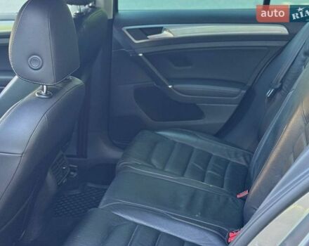 Серый Фольксваген e-Golf, объемом двигателя 0 л и пробегом 165 тыс. км за 9200 $, фото 32 на Automoto.ua