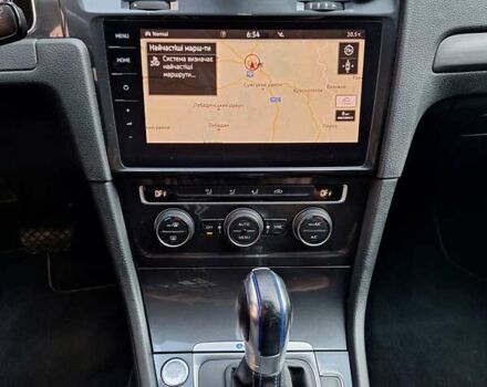 Серый Фольксваген e-Golf, объемом двигателя 0 л и пробегом 160 тыс. км за 13100 $, фото 1 на Automoto.ua
