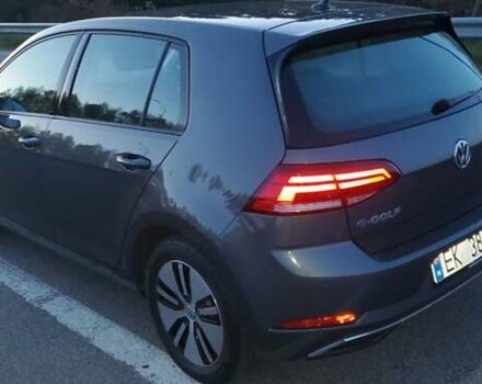 Серый Фольксваген e-Golf, объемом двигателя 0 л и пробегом 150 тыс. км за 11500 $, фото 6 на Automoto.ua