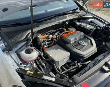 Серый Фольксваген e-Golf, объемом двигателя 0 л и пробегом 76 тыс. км за 9300 $, фото 21 на Automoto.ua