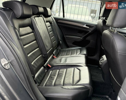 Сірий Фольксваген e-Golf, об'ємом двигуна 0 л та пробігом 149 тис. км за 11500 $, фото 12 на Automoto.ua