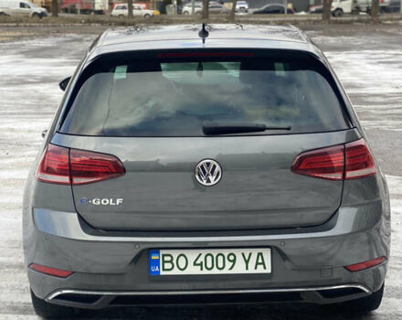 Серый Фольксваген e-Golf, объемом двигателя 0 л и пробегом 133 тыс. км за 12200 $, фото 32 на Automoto.ua
