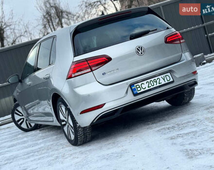 Серый Фольксваген e-Golf, объемом двигателя 0 л и пробегом 148 тыс. км за 12350 $, фото 31 на Automoto.ua