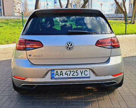 Сірий Фольксваген e-Golf, об'ємом двигуна 0 л та пробігом 103 тис. км за 13772 $, фото 20 на Automoto.ua