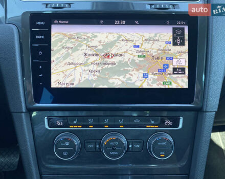 Серый Фольксваген e-Golf, объемом двигателя 0 л и пробегом 130 тыс. км за 13800 $, фото 20 на Automoto.ua