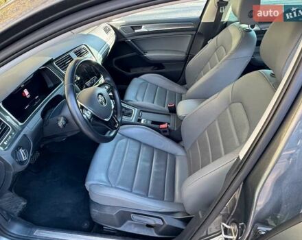Сірий Фольксваген e-Golf, об'ємом двигуна 0 л та пробігом 75 тис. км за 11000 $, фото 8 на Automoto.ua