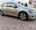 Серый Фольксваген e-Golf, объемом двигателя 0 л и пробегом 148 тыс. км за 12250 $, фото 3 на Automoto.ua
