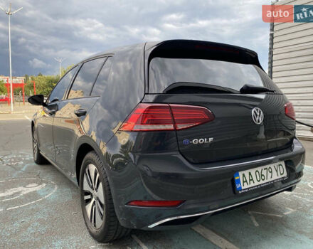 Серый Фольксваген e-Golf, объемом двигателя 0 л и пробегом 60 тыс. км за 16500 $, фото 21 на Automoto.ua