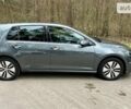 Серый Фольксваген e-Golf, объемом двигателя 0 л и пробегом 70 тыс. км за 23900 $, фото 5 на Automoto.ua