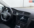 Серый Фольксваген e-Golf, объемом двигателя 0 л и пробегом 121 тыс. км за 12500 $, фото 13 на Automoto.ua