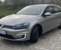 Серый Фольксваген e-Golf, объемом двигателя 0 л и пробегом 90 тыс. км за 16400 $, фото 1 на Automoto.ua