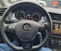 Серый Фольксваген e-Golf, объемом двигателя 0 л и пробегом 95 тыс. км за 12450 $, фото 63 на Automoto.ua