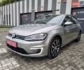 Серый Фольксваген e-Golf, объемом двигателя 0 л и пробегом 95 тыс. км за 12450 $, фото 2 на Automoto.ua