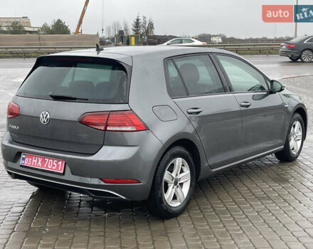 Серый Фольксваген e-Golf, объемом двигателя 0 л и пробегом 117 тыс. км за 12599 $, фото 6 на Automoto.ua