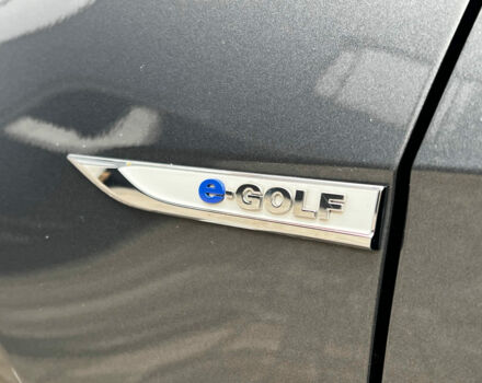 Сірий Фольксваген e-Golf, об'ємом двигуна 0 л та пробігом 66 тис. км за 16290 $, фото 5 на Automoto.ua