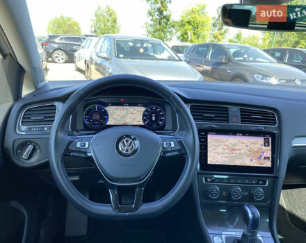 Серый Фольксваген e-Golf, объемом двигателя 0 л и пробегом 130 тыс. км за 13800 $, фото 15 на Automoto.ua