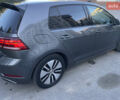 Серый Фольксваген e-Golf, объемом двигателя 0 л и пробегом 135 тыс. км за 13200 $, фото 1 на Automoto.ua