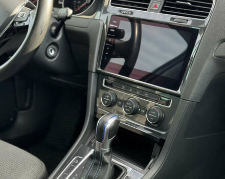 Сірий Фольксваген e-Golf, об'ємом двигуна 0 л та пробігом 229 тис. км за 11800 $, фото 33 на Automoto.ua