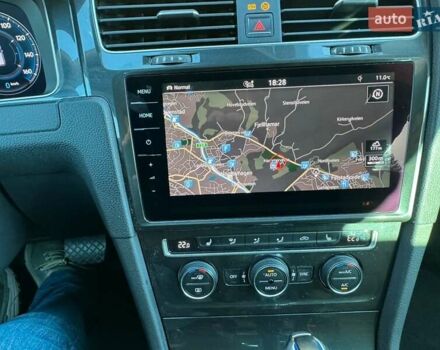 Сірий Фольксваген e-Golf, об'ємом двигуна 0 л та пробігом 75 тис. км за 11000 $, фото 9 на Automoto.ua