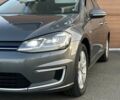 Серый Фольксваген e-Golf, объемом двигателя 0 л и пробегом 114 тыс. км за 15500 $, фото 28 на Automoto.ua