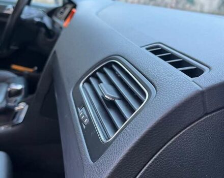 Сірий Фольксваген e-Golf, об'ємом двигуна 0 л та пробігом 148 тис. км за 13600 $, фото 19 на Automoto.ua