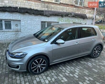 Сірий Фольксваген e-Golf, об'ємом двигуна 0 л та пробігом 148 тис. км за 13600 $, фото 6 на Automoto.ua